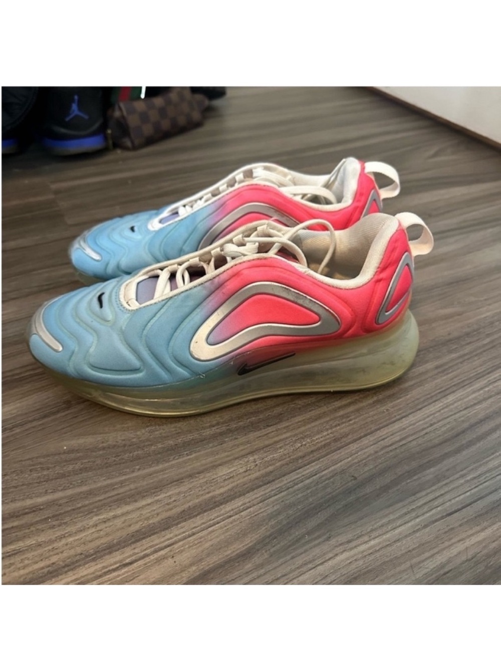 Nike Women's Air Max 720 Blue to Pink Gradient Sneaker